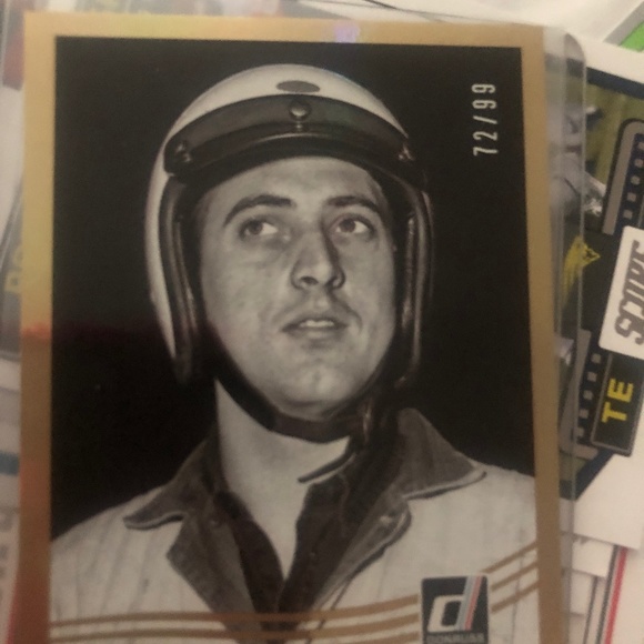 Trading cards - Picture 6 of 6